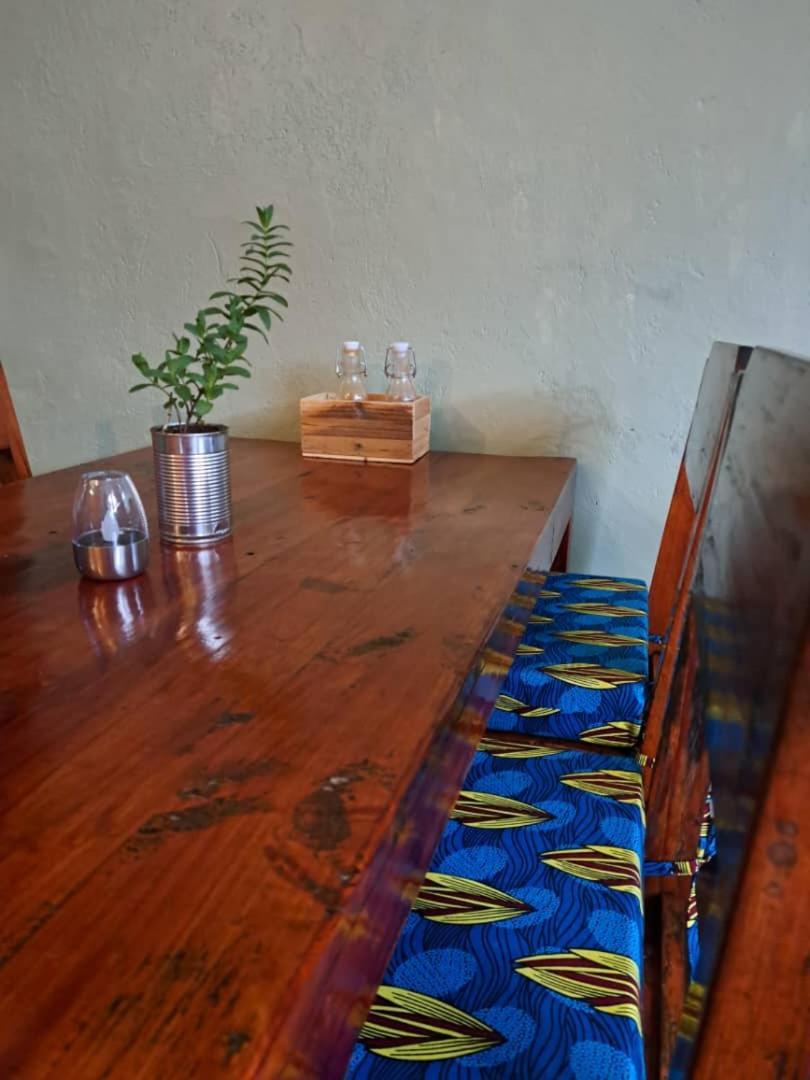 Blend Lodge And Kitchen - Pakachere Zomba Eksteriør billede
