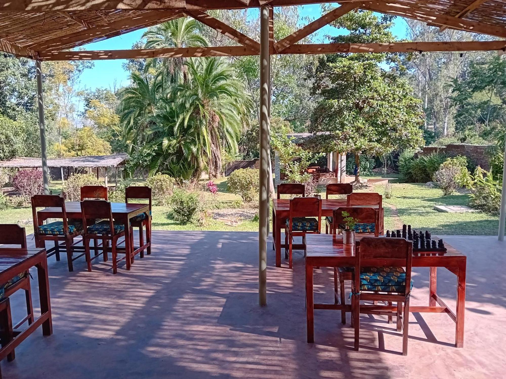 Blend Lodge And Kitchen - Pakachere Zomba Eksteriør billede
